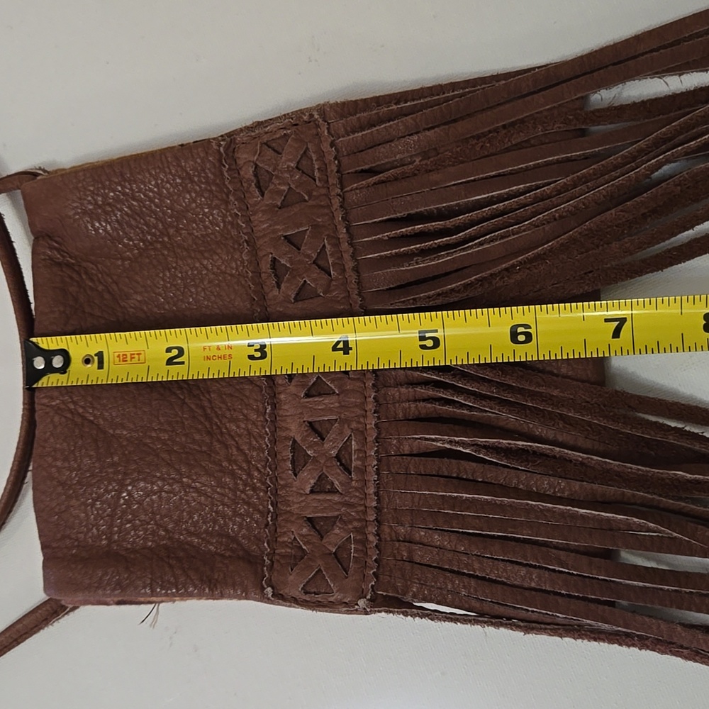 Vintage Pebbled Leather fringed Crossbody Bag EUC - Picture 7 of 9